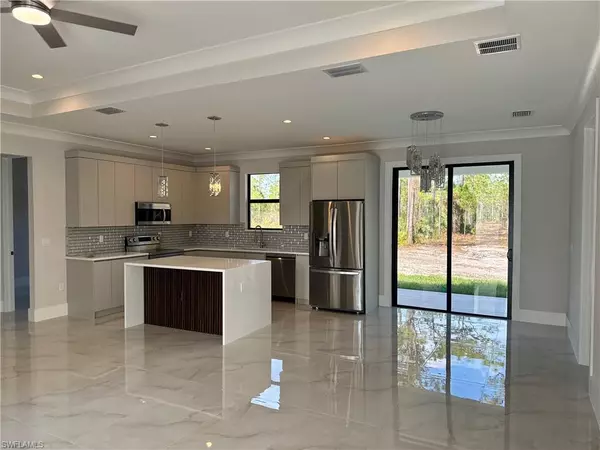 Naples, FL 34120,3461 43RD AVE NE