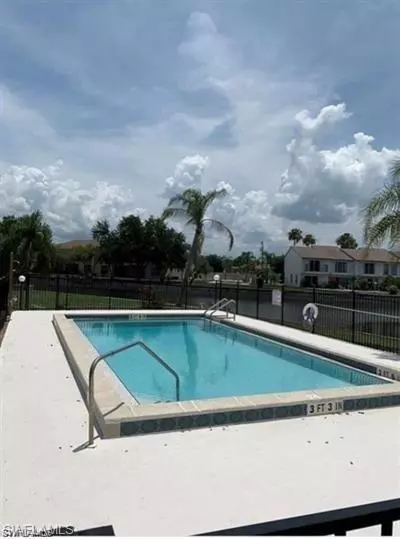 639 SE 13th AVE #113, Cape Coral, FL 33990