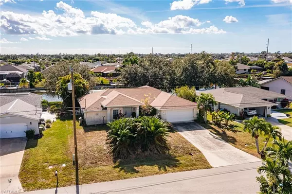 126 SE 16th TER, Cape Coral, FL 33990