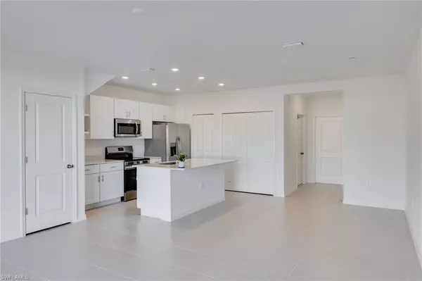 North Fort Myers, FL 33917,4243 Caterina CT