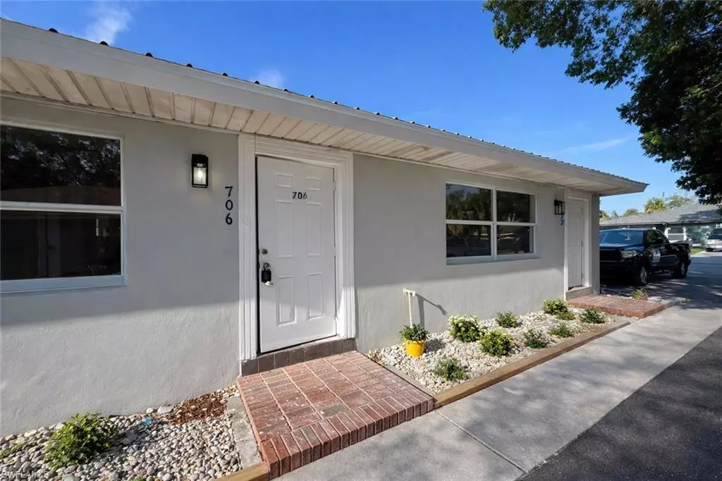 Fort Myers, FL 33916,704 Karlov ST #704