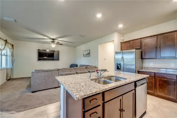 Alva, FL 33920,3647 Rain Lily LN