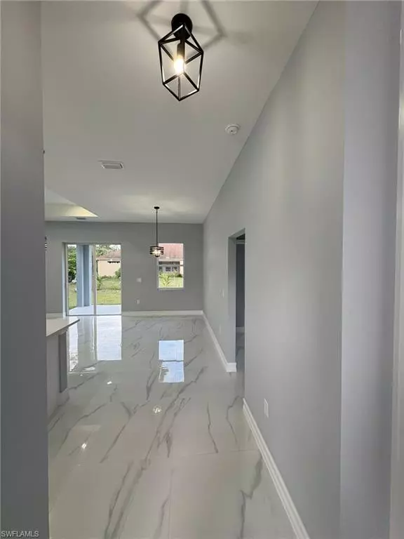 Lehigh Acres, FL 33974,937 Sentinela BLVD