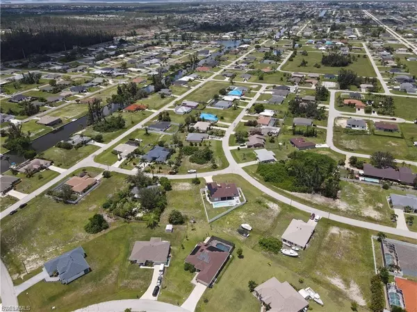 Cape Coral, FL 33991,105 SW 17th PL