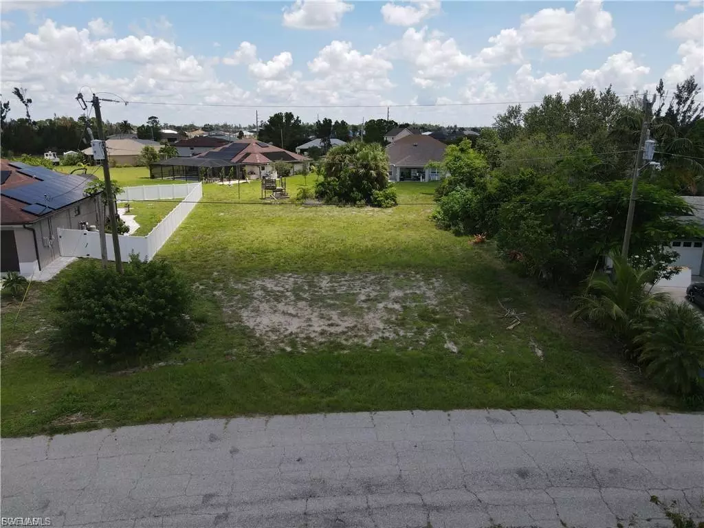 Cape Coral, FL 33991,105 SW 17th PL