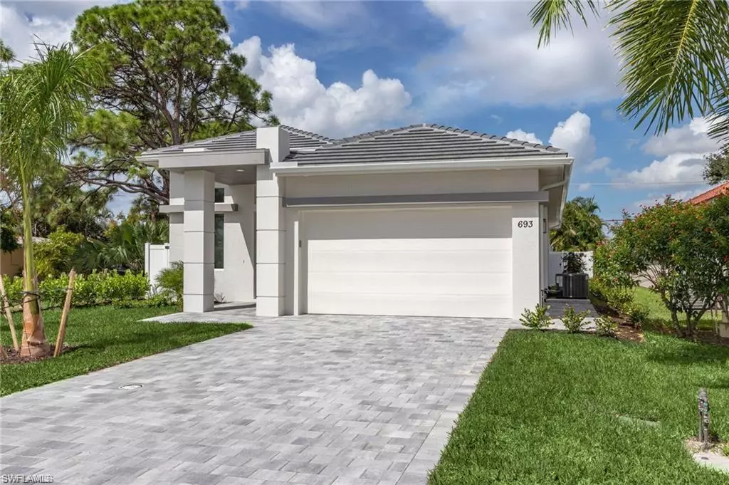 Bonita Springs, FL 34134,34 6th ST