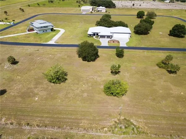 Labelle, FL 33935,1550 Lindy LN