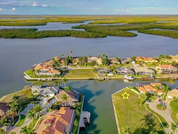 Marco Island, FL 34145,1890 Calusa CT