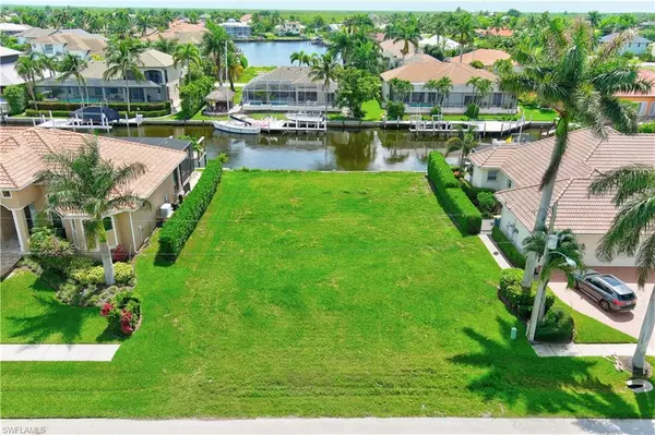 25 Covewood Court, Marco Island, FL 34145