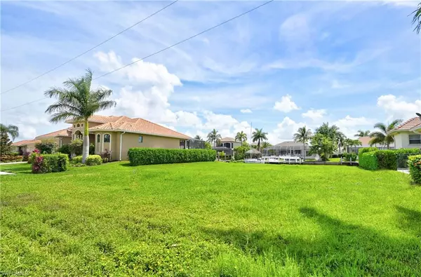 Marco Island, FL 34145,25 Covewood Court