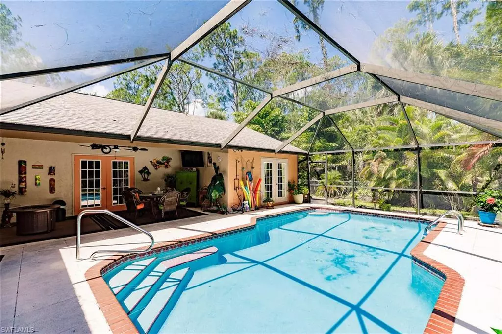 Naples, FL 34119,6071 English Oaks LN