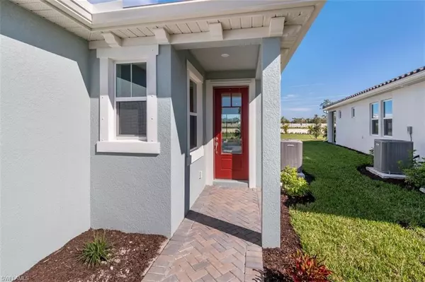 Fort Myers, FL 33966,10372 BONAVIE COVE DR