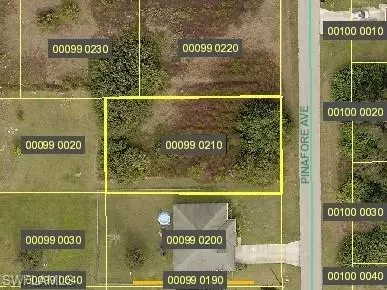 Lehigh Acres, FL 33974,416 Pinafore AVE