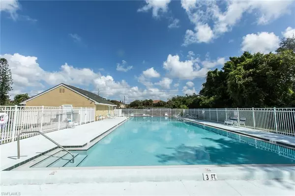 Fort Myers, FL 33919,5854 Whiting CT