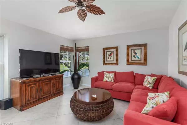 Bonita Springs, FL 34135,13213 Sherburne CIR #404