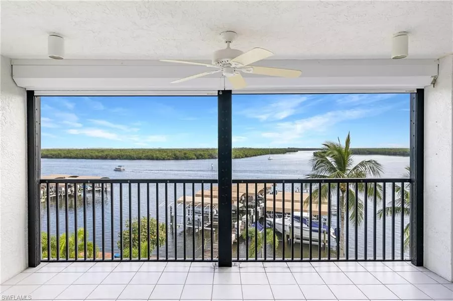 4753 Estero BLVD #301, Fort Myers Beach, FL 33931