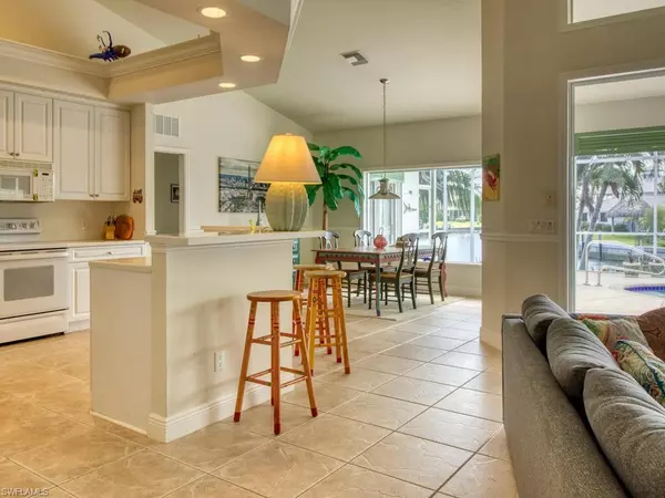 Marco Island, FL 34145,1251 Mistletoe CT