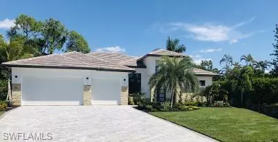 231 Legacy CT, Naples, FL 34110