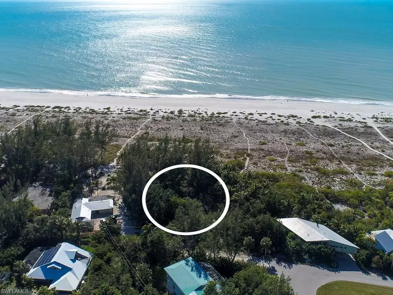 4767 Tradewinds DR, Sanibel, FL 33957