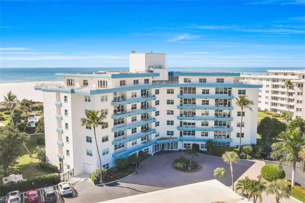 Marco Island, FL 34145,220 Seaview CT #504