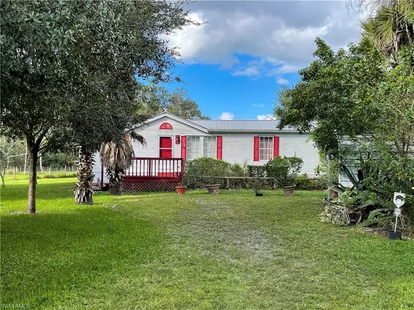 Clewiston, FL 33440,895 Lakeview AVE