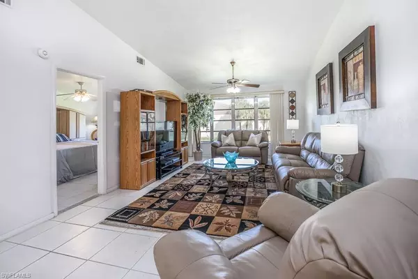 Naples, FL 34112,3551 Antarctic CIR #2310