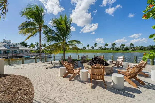 Naples, FL 34114,14915 Edgewater CIR