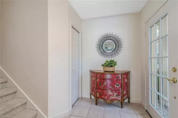 Naples, FL 34114,3940 Deer Crossing CT #203