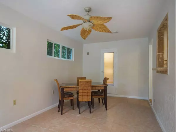 Fort Myers Beach, FL 33931,217 Miramar ST