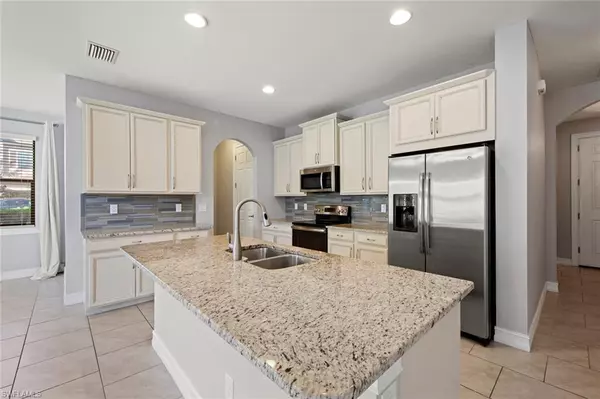 Naples, FL 34120,14561 TUSCANY POINTE TRL