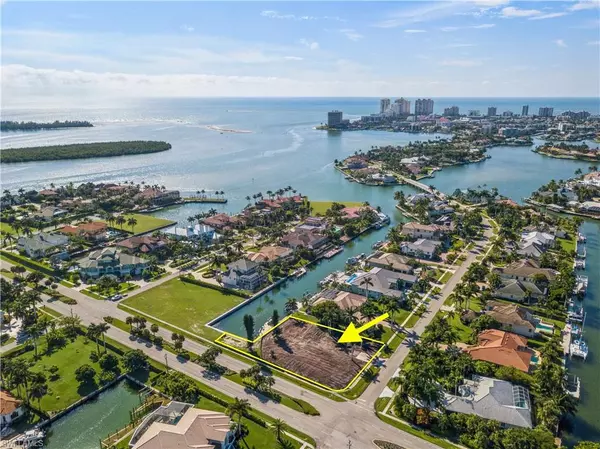 Marco Island, FL 34145,1599 Caxambas CT