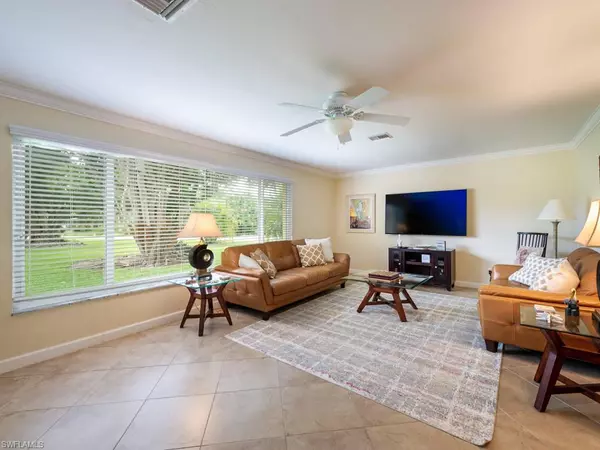 Sanibel, FL 33957,543 Boulder DR