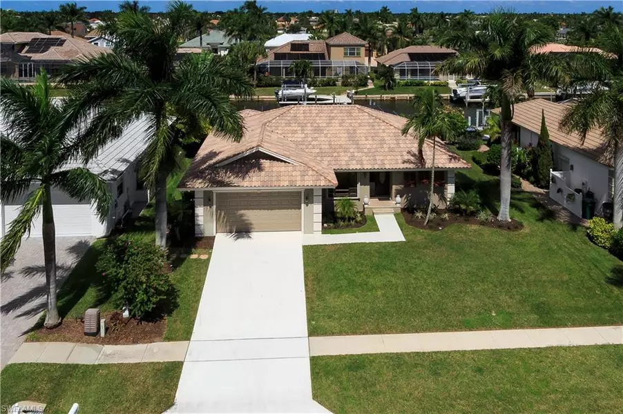 1650 Galleon CT, Marco Island, FL 34145