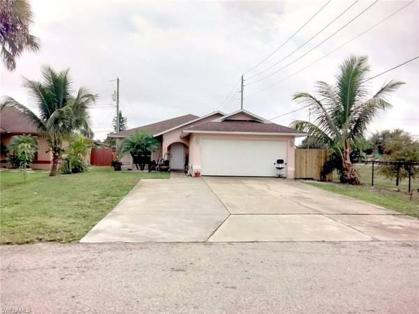 11526 Mckenna AVE, Bonita Springs, FL 34135