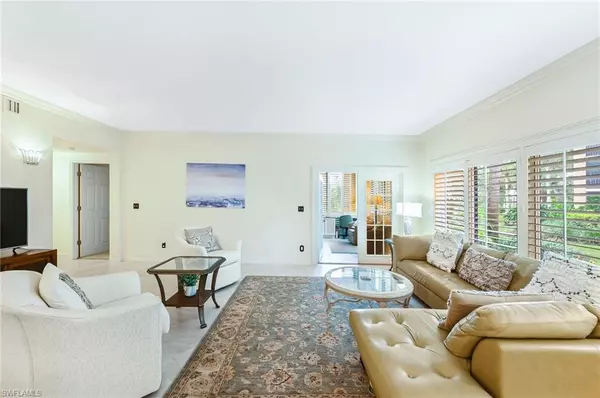 Naples, FL 34108,6820 Pelican Bay BLVD #112