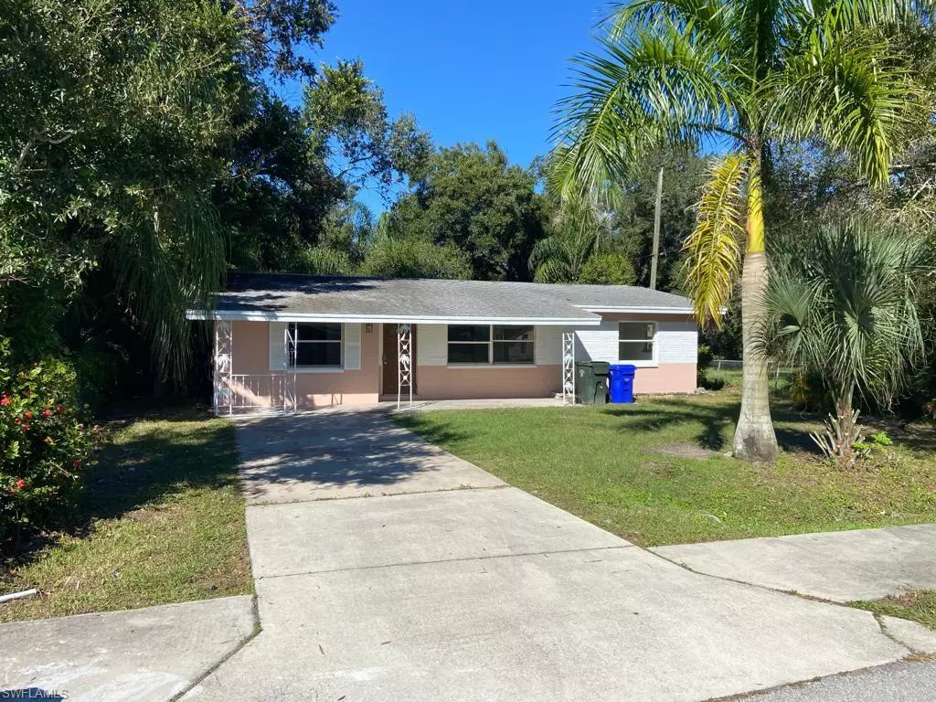 Fort Myers, FL 33916,307 Clara ST