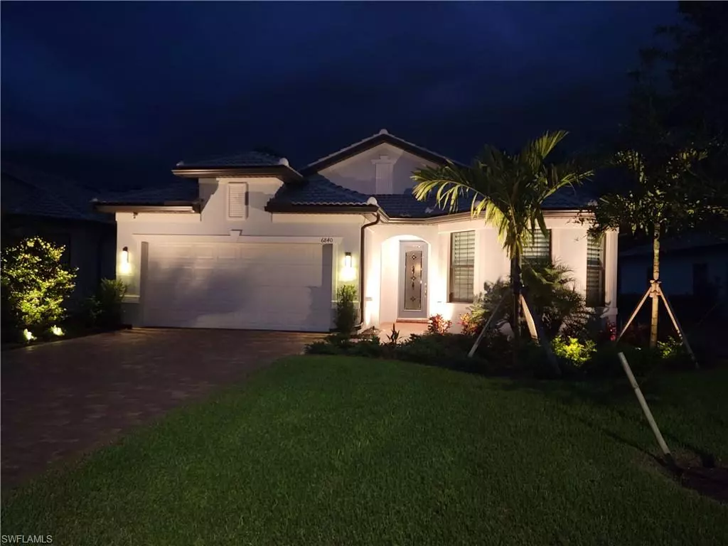 Naples, FL 34114,6840 Winding Cypress DR