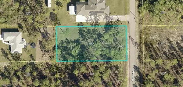 1009 Euclid AVE, Lehigh Acres, FL 33972