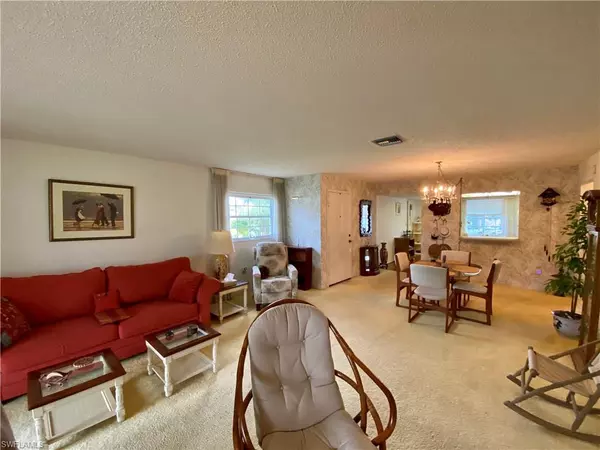 North Fort Myers, FL 33917,7074 Nantucket CIR #5