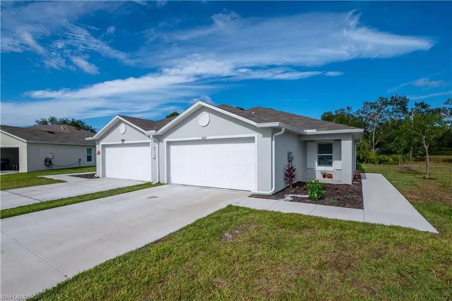 9059 Aegean CIR, Lehigh Acres, FL 33936