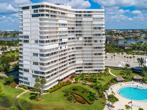 Marco Island, FL 34145,320 Seaview CT #1701