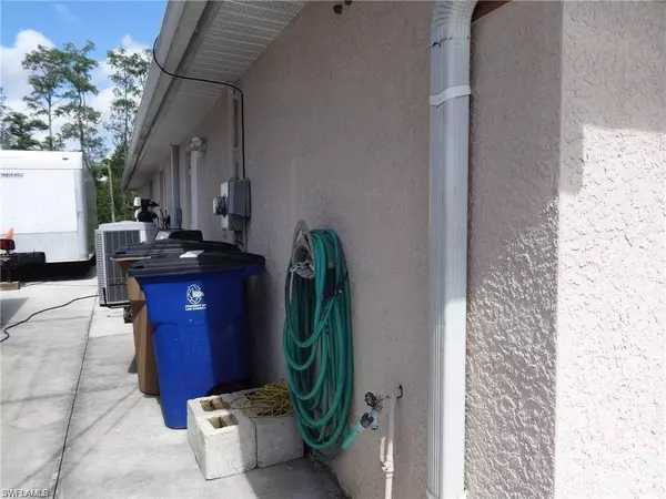 Lehigh Acres, FL 33974,754 Halsey AVE