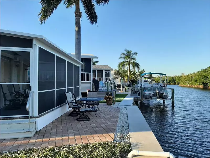 106 Blackbeard WAY, Fort Myers Beach, FL 33931