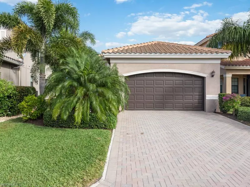 11696 Meadowrun CIR, Fort Myers, FL 33913