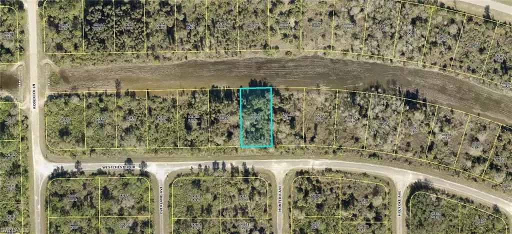 486 Westchester DR, Lehigh Acres, FL 33972