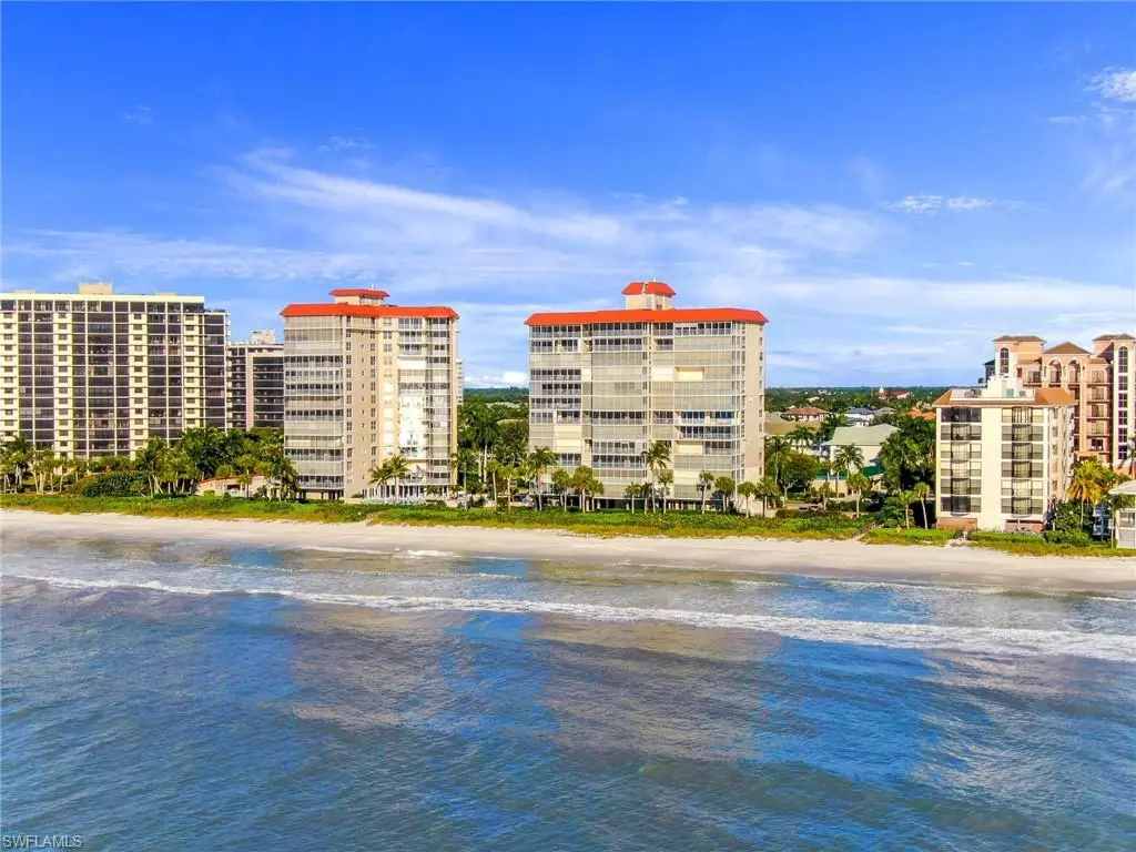 Naples, FL 34108,10691 Gulf Shore DR #1001