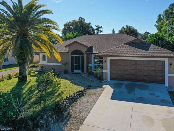 4535 Del Rio LN, Bonita Springs, FL 34134