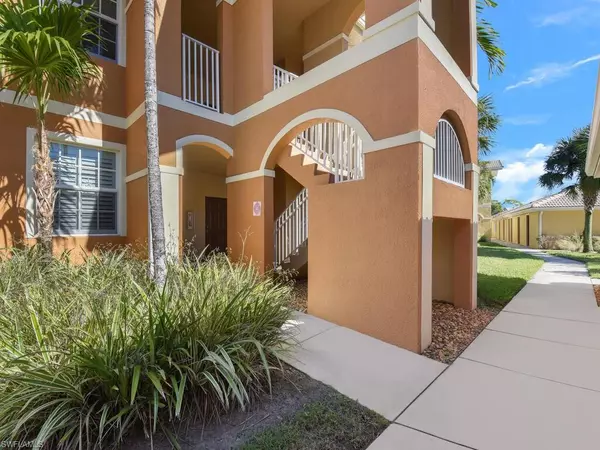 Cape Coral, FL 33909,1107 Winding Pines CIR #106