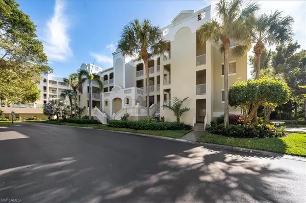 Naples, FL 34108,7693 Pebble Creek CIR #3-201