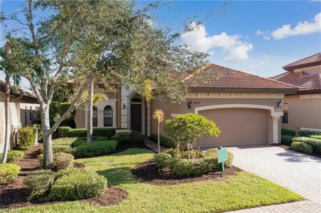 Fort Myers, FL 33912,8342 Provencia CT